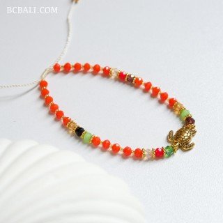 Hot Sale Crystal Beads Bracelet With Turtle Liontin by Balinese Artisans